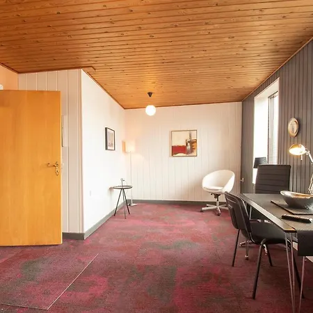 Apartment Grannys House - View Of The Harbour - Ground Floor *