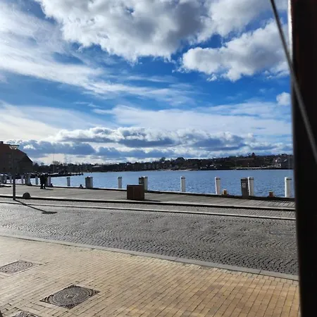 Grannys House - View Of The Harbour - Ground Floor Sønderborg