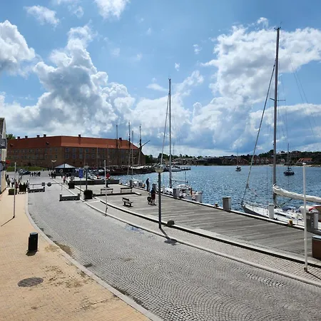 Grannys House - View Of The Harbour - Ground Floor