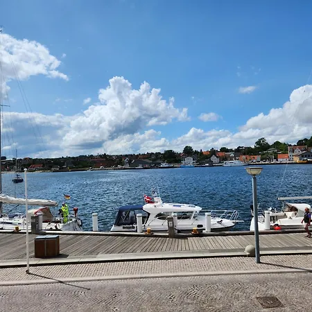 Apartment Grannys House - View Of The Harbour - Ground Floor